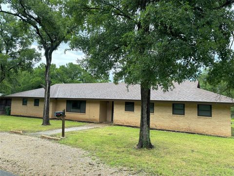 A home in Mineral Wells