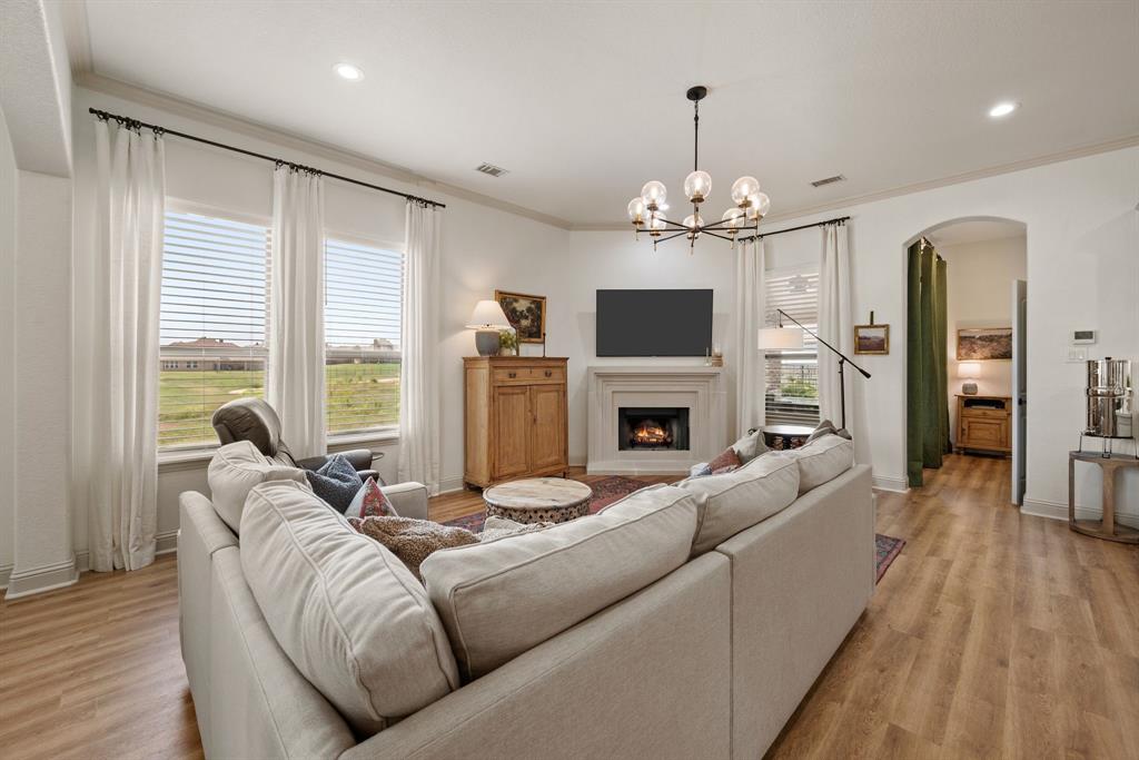453 Sagebrush Drive