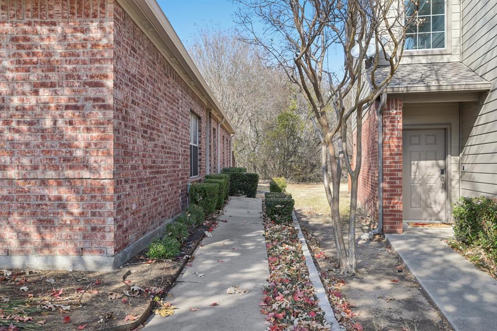 3225 Judge Holland Lane