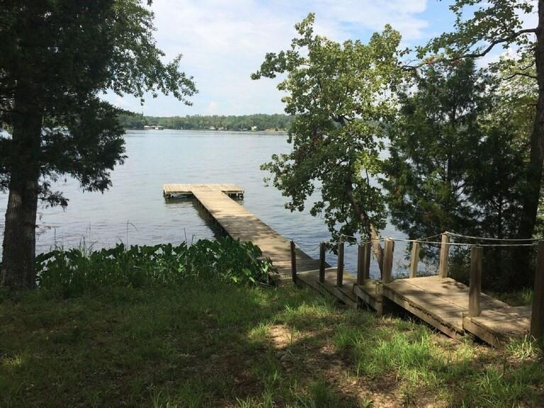Callender Lake - Land