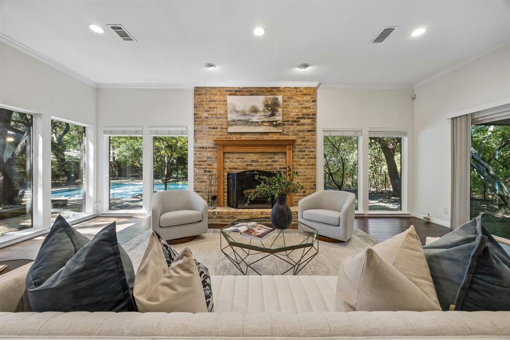 6542 Clearhaven Circle