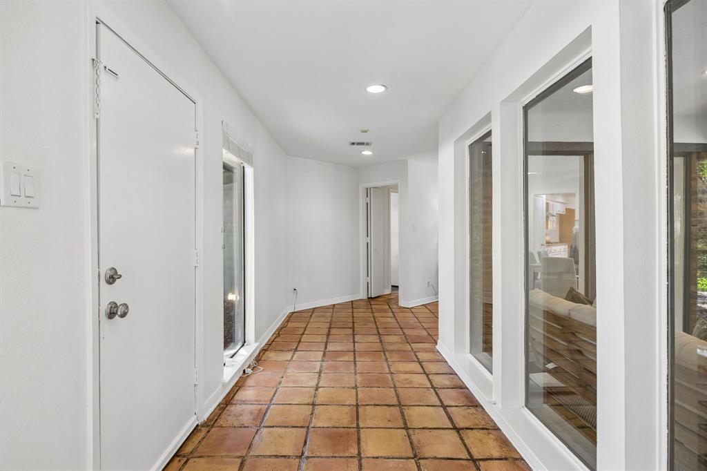 6542 Clearhaven Circle