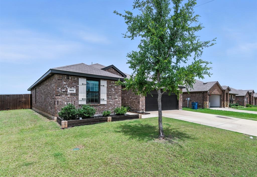 509 Pine Hollow Way