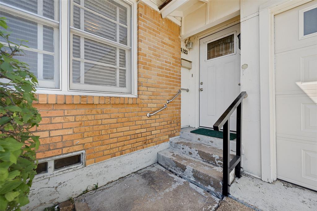 4123 Huckleberry Circle