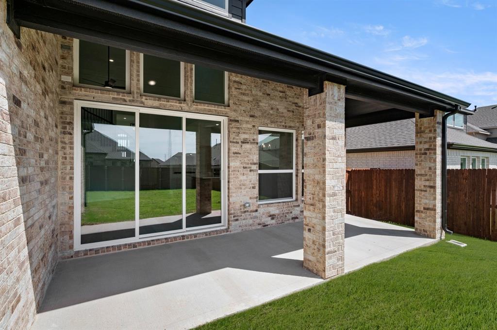 3718 Milwaukee Avenue