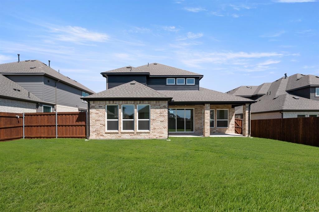 3718 Milwaukee Avenue