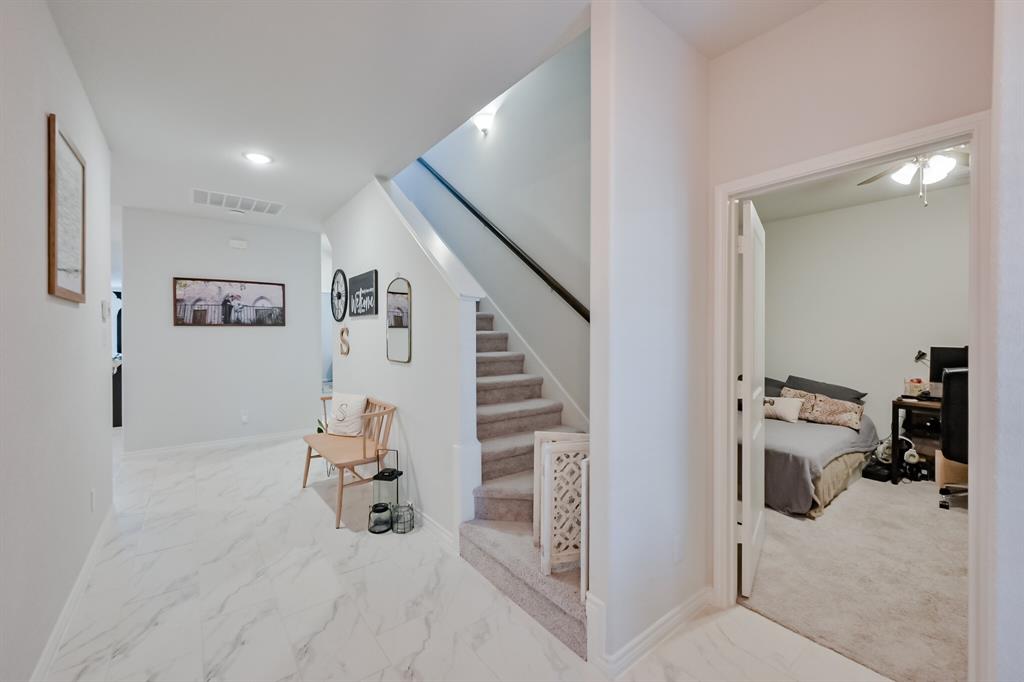 Brook Mdw - Residential