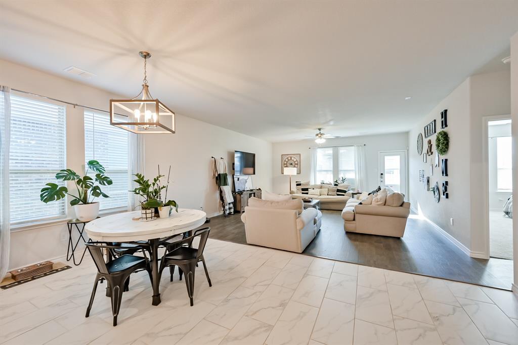 Brook Mdw - Residential