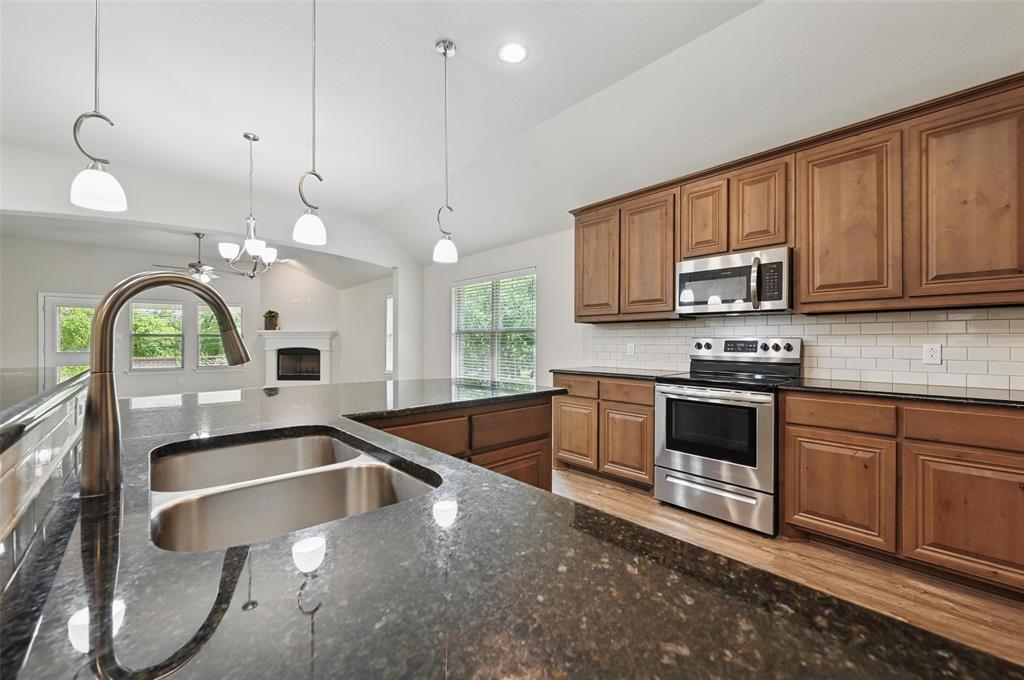 512 Hidden Springs Trail