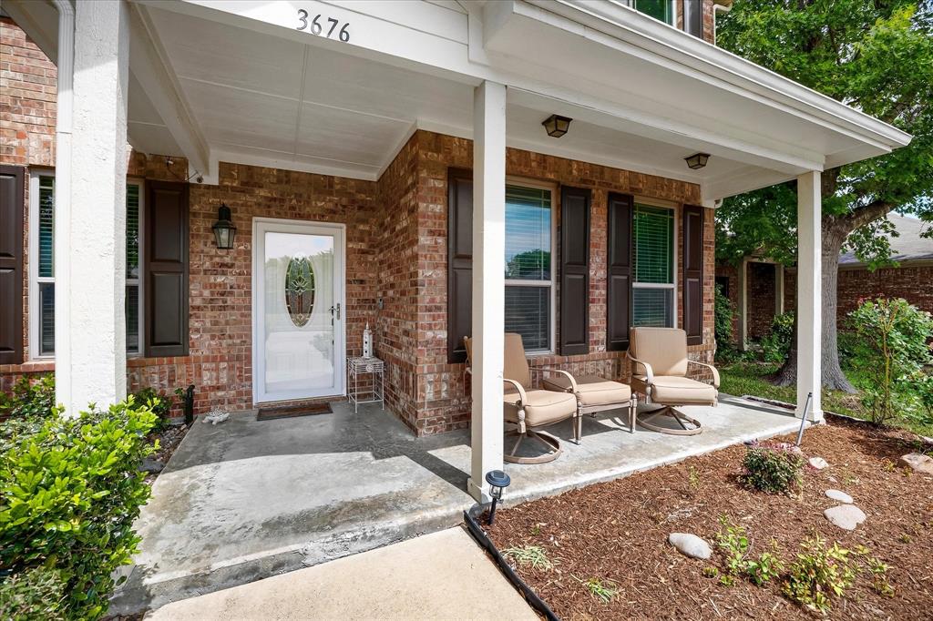 3676 Hawthorne Trail