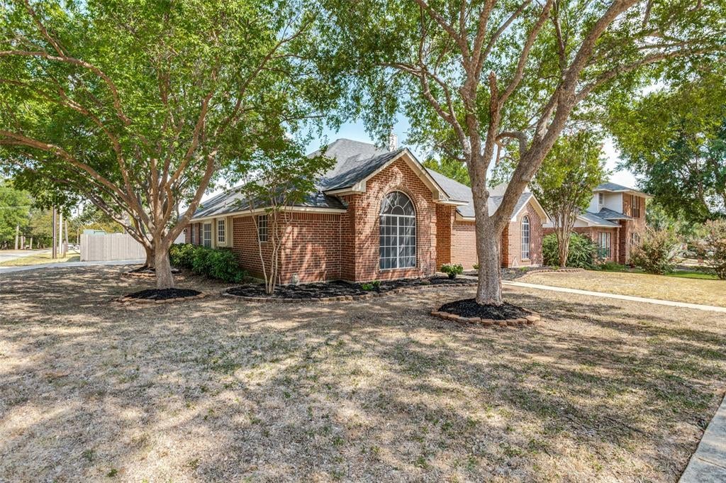 701 Carlisle Court