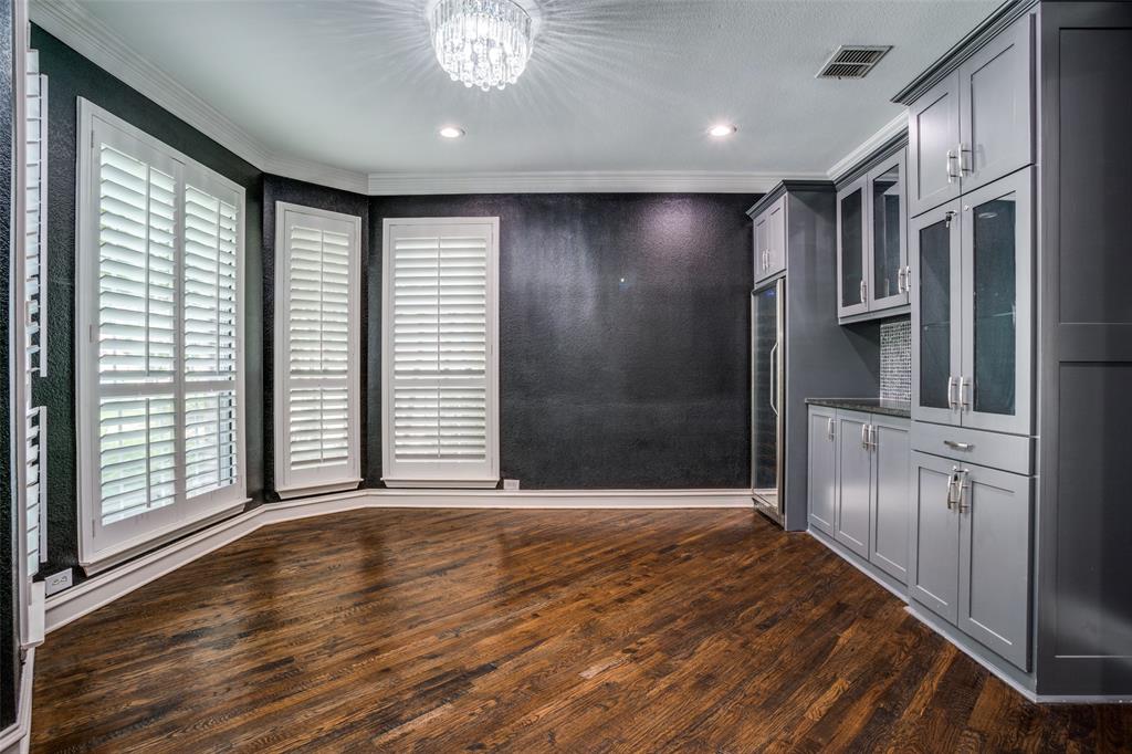 8104 Greensboro Drive