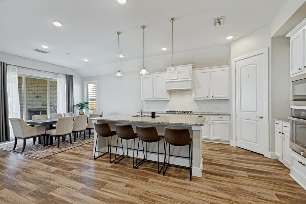 1221 Whitewing Dove Drive