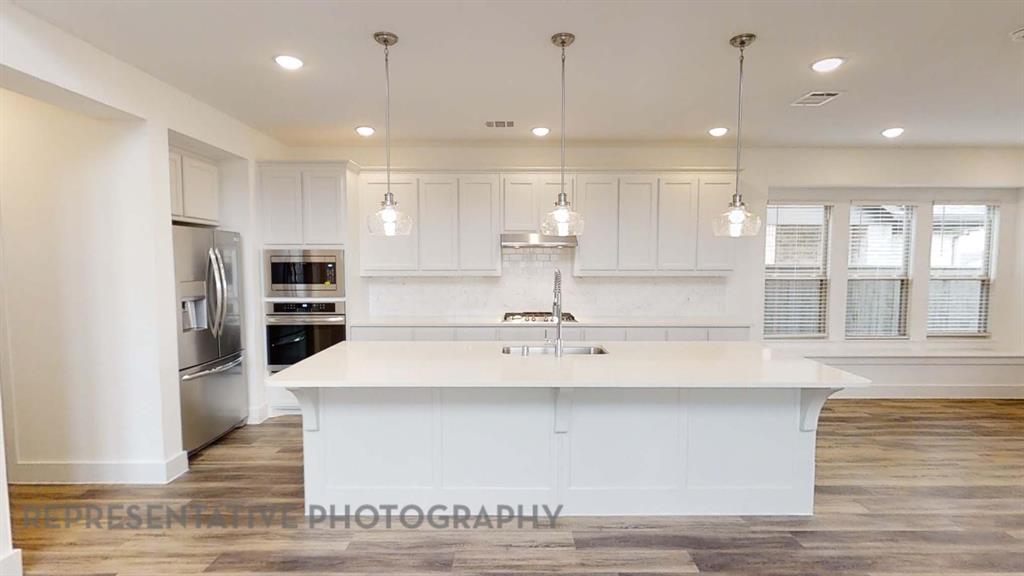 1132 Rosemary Lane