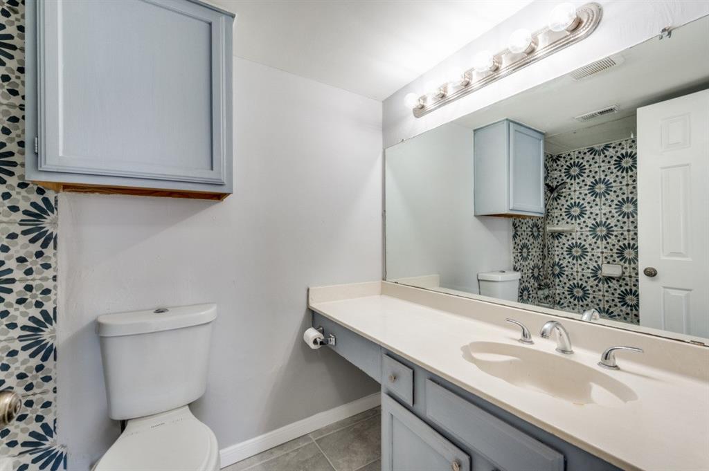 Quorum View Condos - Residential