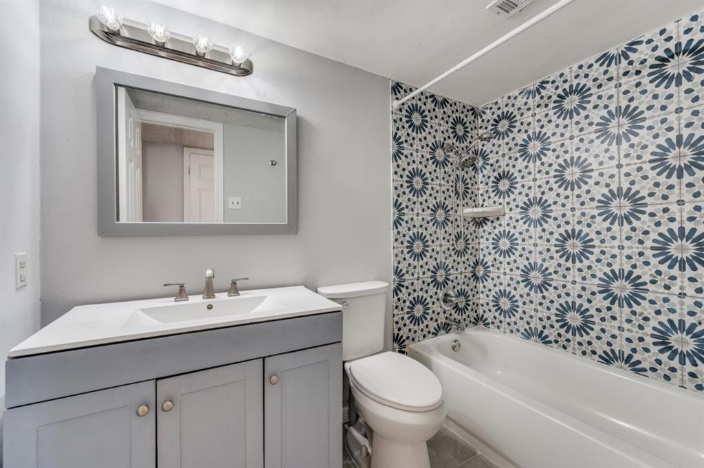 Quorum View Condos - Residential