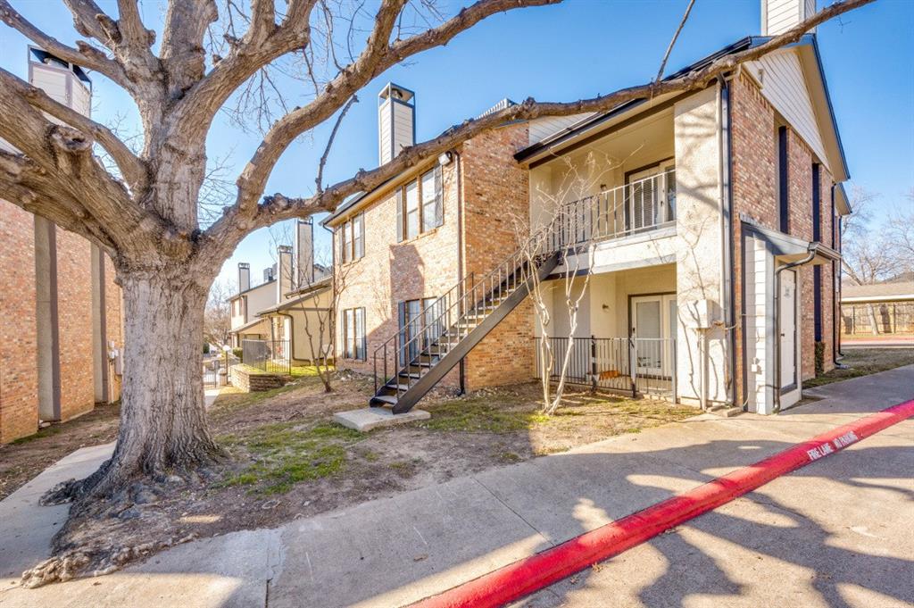 Quorum View Condos - Residential