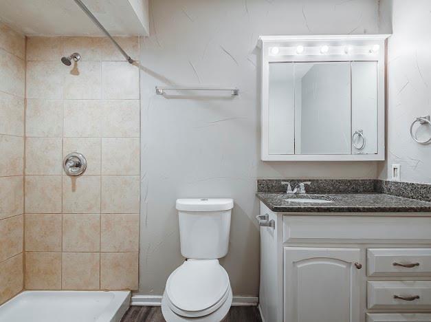 Woodlake 4 - Residential