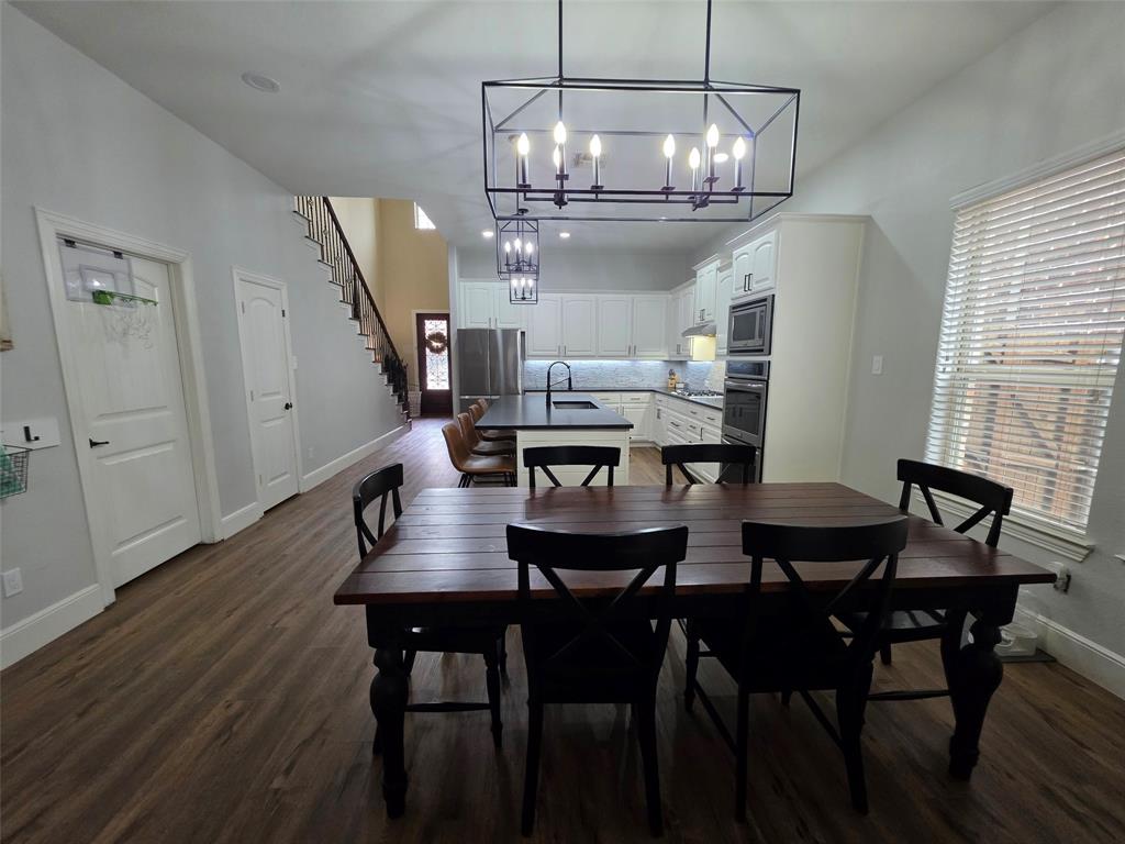 10524 Musketball Place