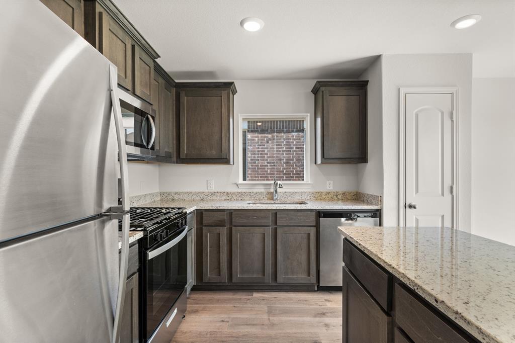 13413 Gitty Up Circle