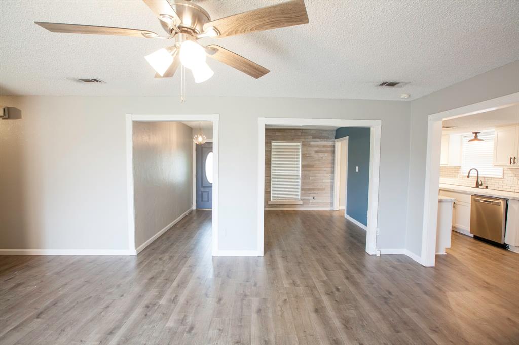 Lewisville, Texas 75077, United States, 3 Bedrooms Bedrooms, ,2 BathroomsBathrooms,Residential,Active,183024