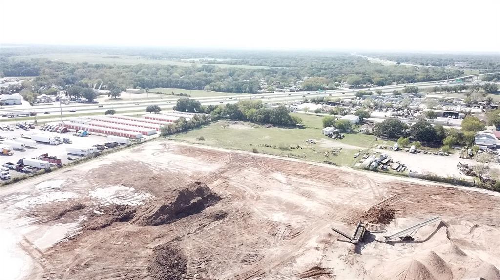 TR 22 - Commercial Sale