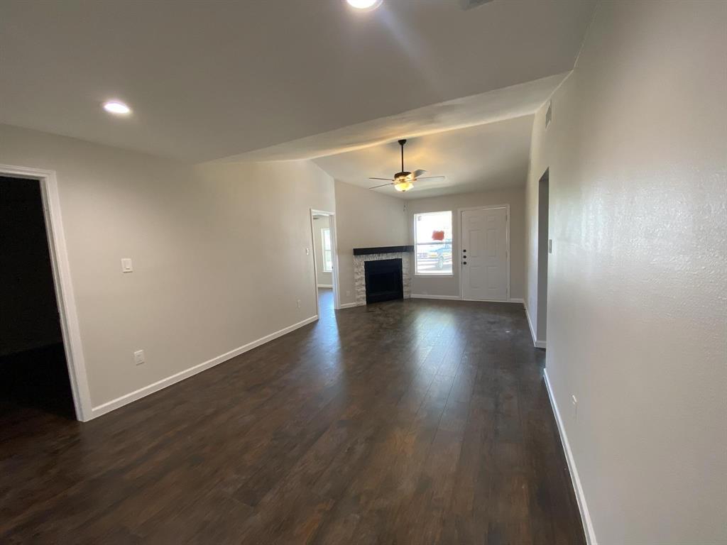 106 Colt Circle