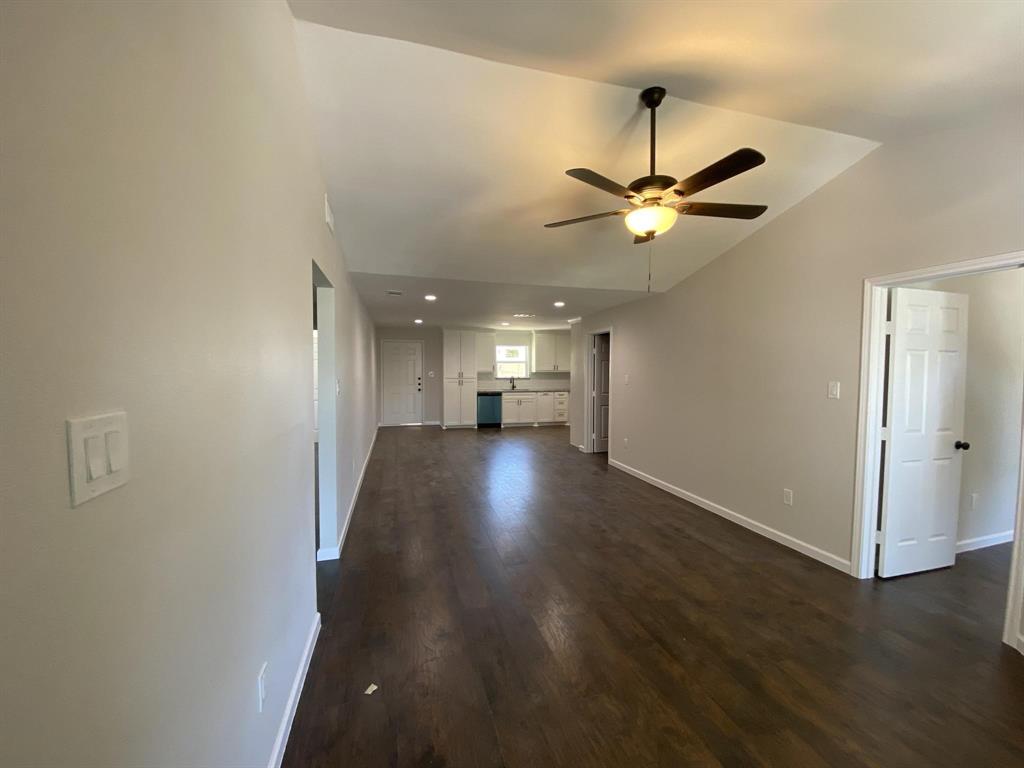 106 Colt Circle