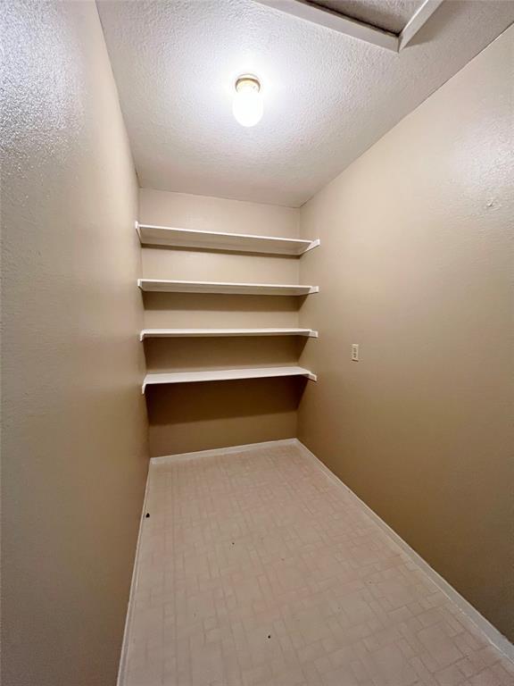 Knapp & Delk Add - Residential Lease