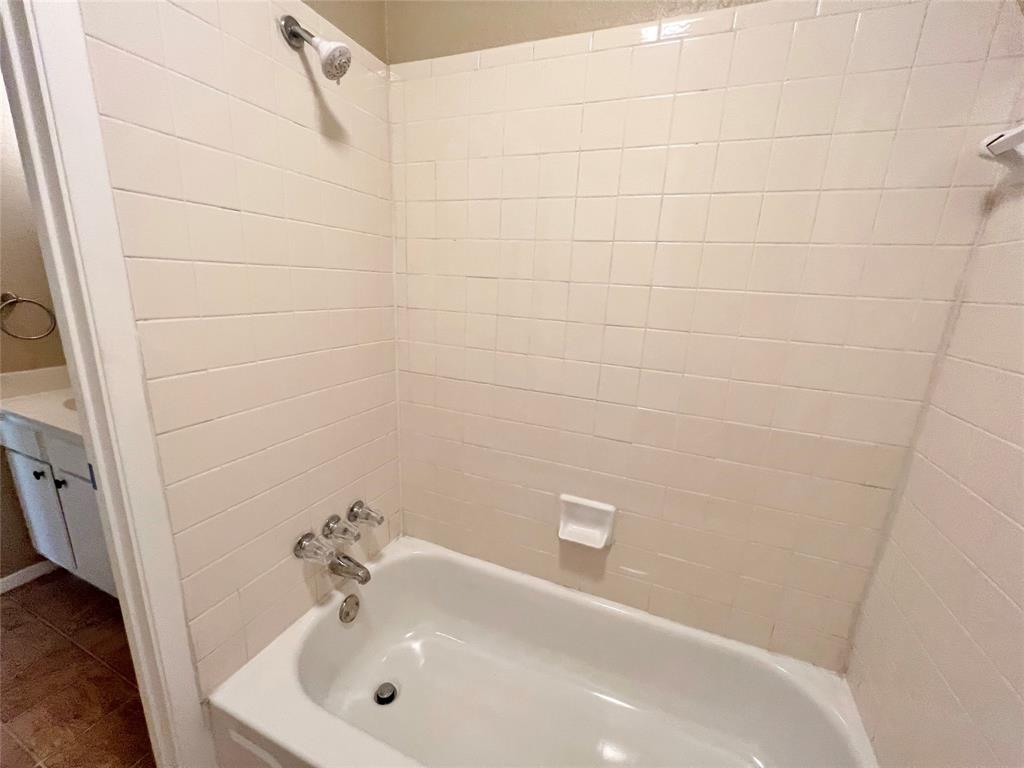 Knapp & Delk Add - Residential Lease