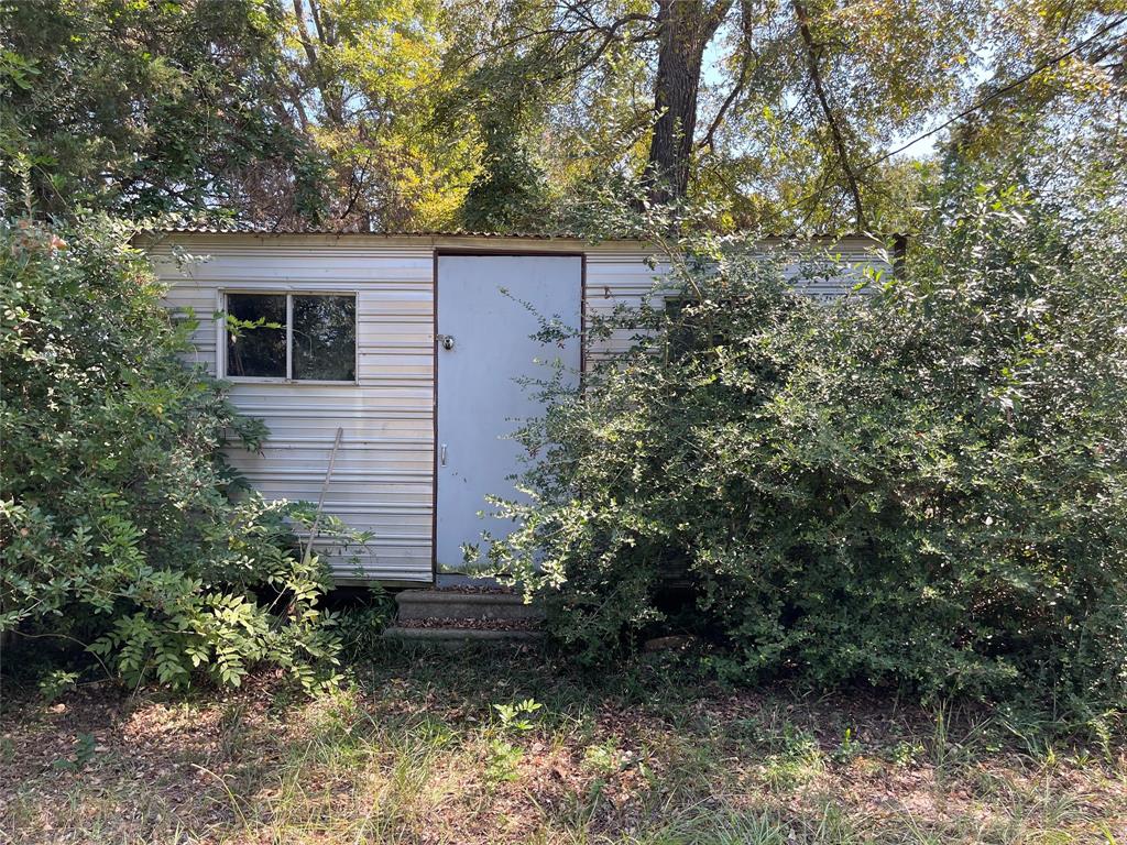 Reds Lake - Residential