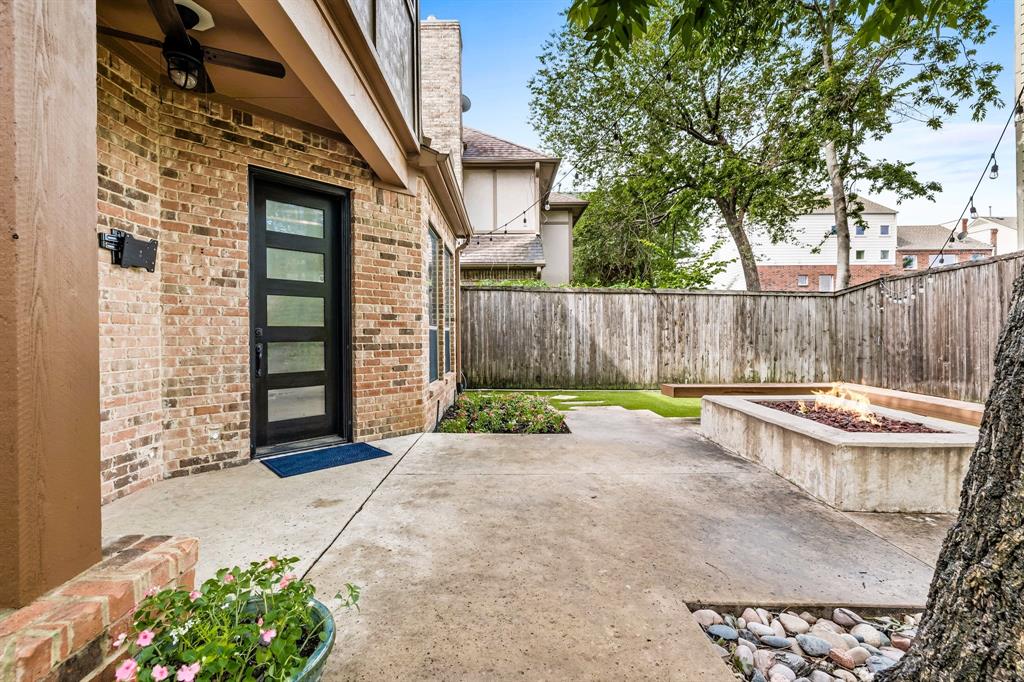 Alcotts Fitzhugh Heights Add - Residential