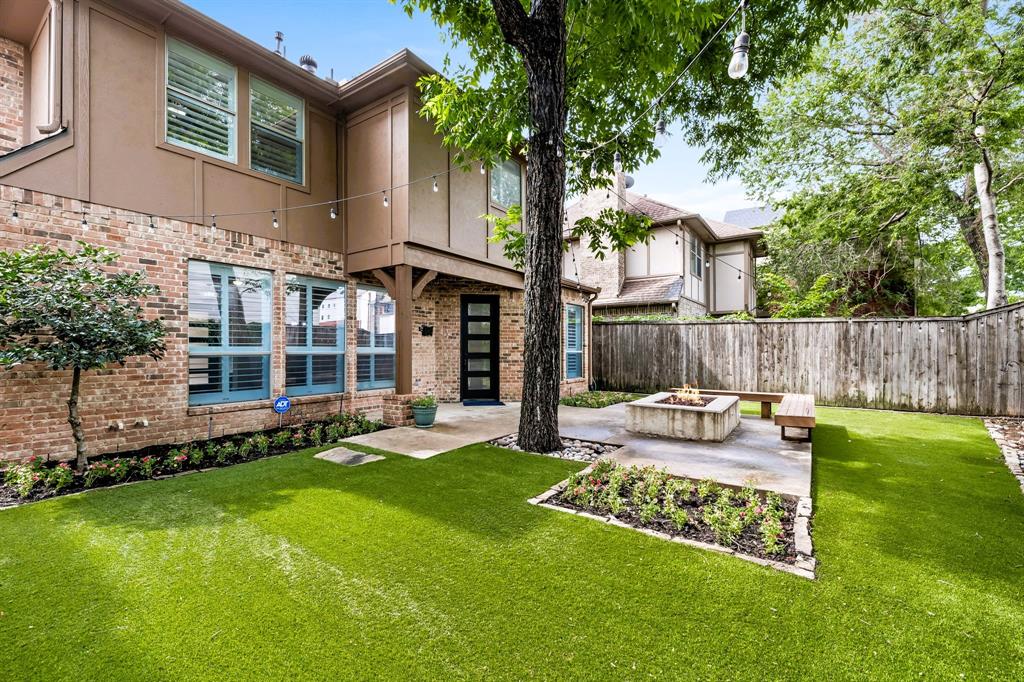 Alcotts Fitzhugh Heights Add - Residential