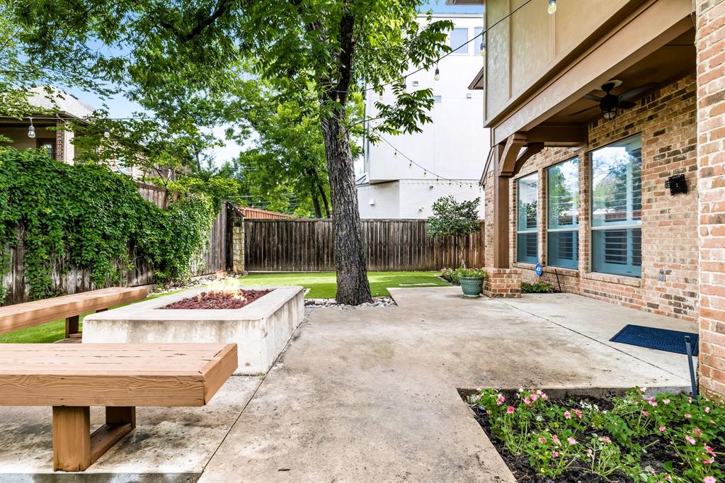 Alcotts Fitzhugh Heights Add - Residential