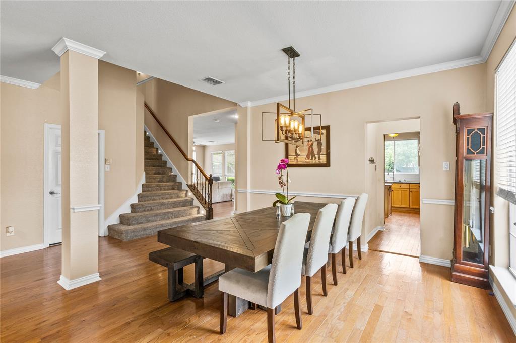 5208 Lake Bend Drive