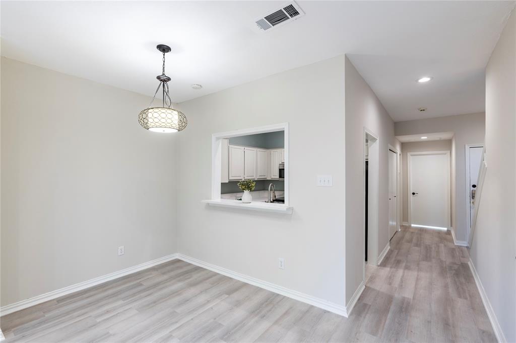 Preston On Creek Condos - Residential