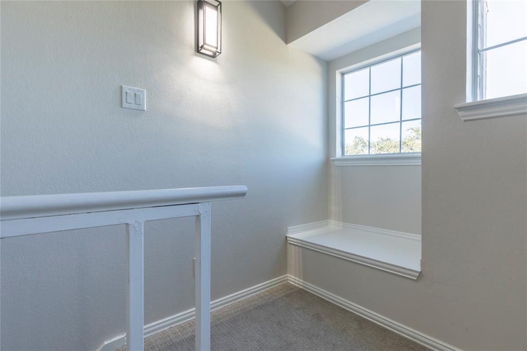 Preston On Creek Condos - Residential