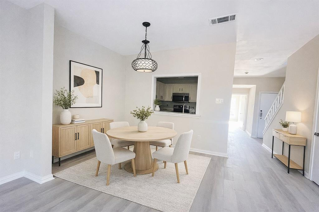 Preston On Creek Condos - Residential