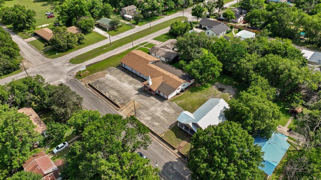 Corsicana - Commercial Sale