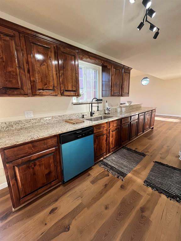 1036 Idlewood Avenue