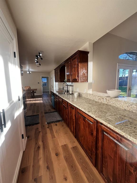 1036 Idlewood Avenue