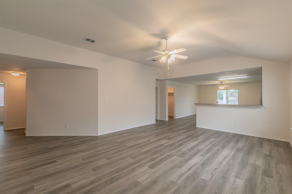 9404 Sundial Drive