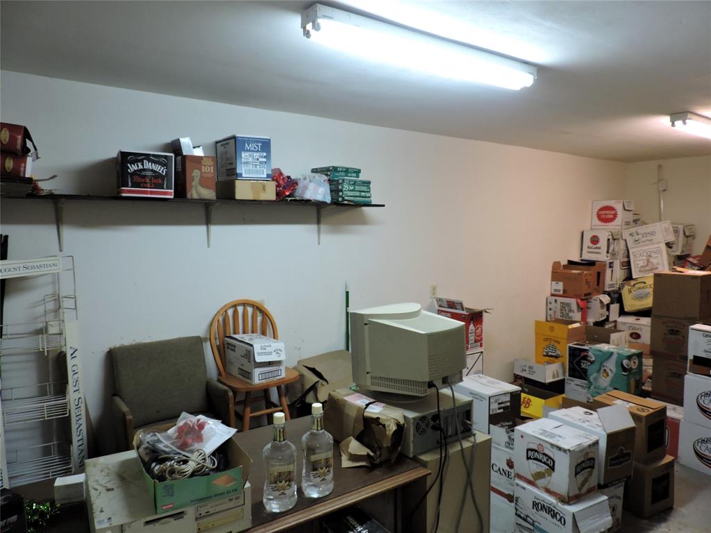 NA - Commercial Sale