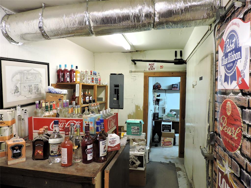 NA - Commercial Sale