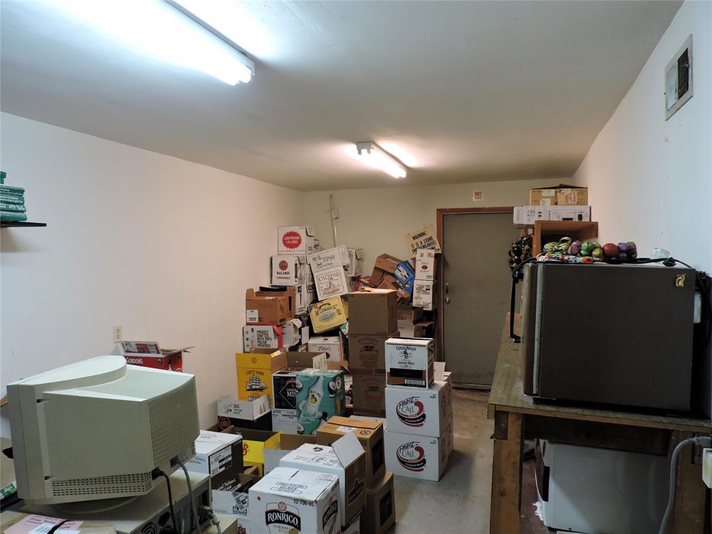 NA - Commercial Sale