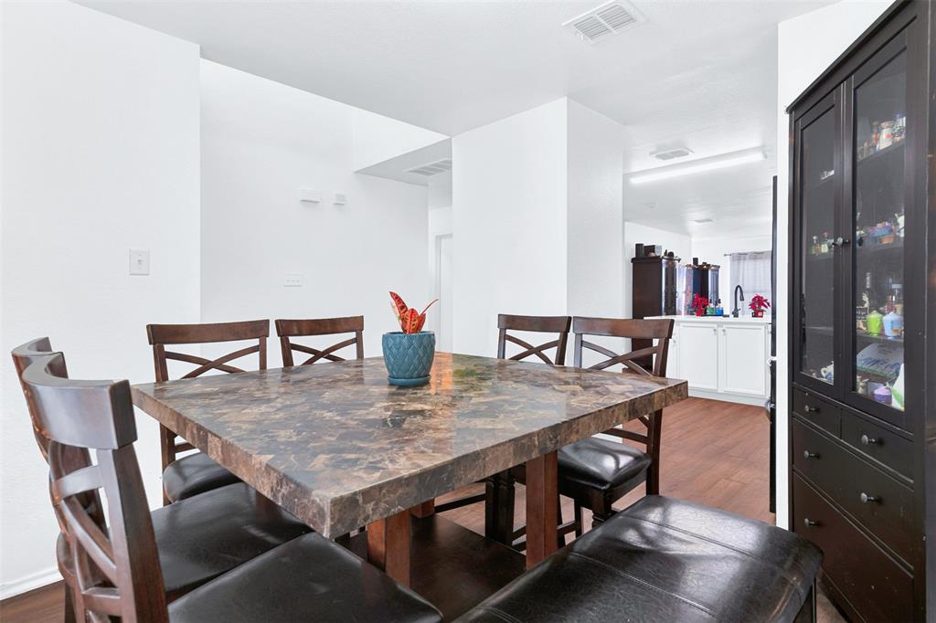 5722 Firethorn Drive