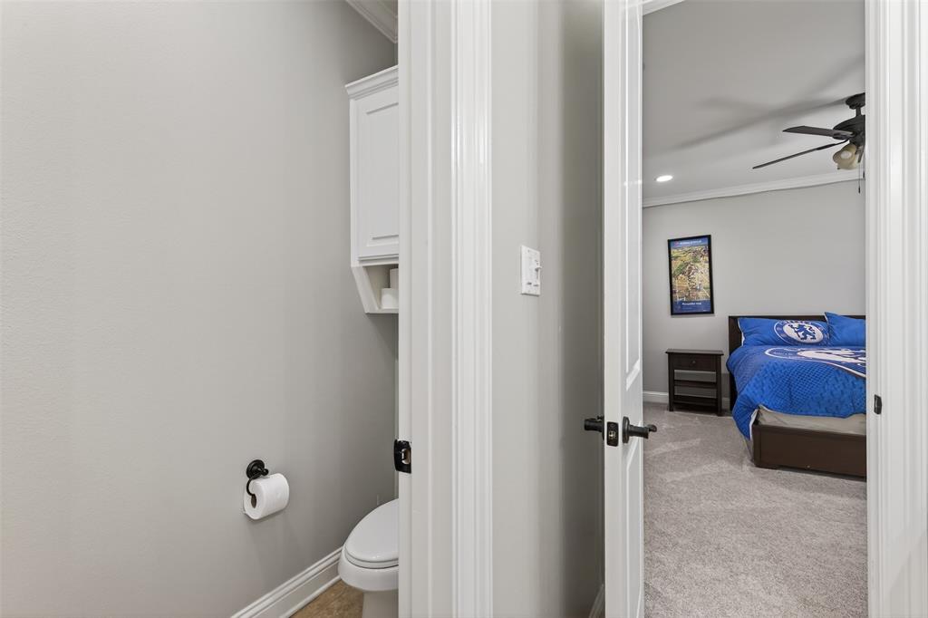 Twelve Oaks - Residential