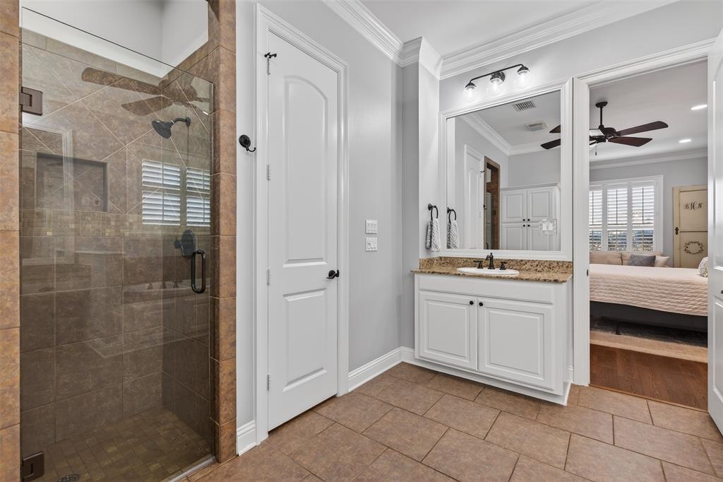 Twelve Oaks - Residential