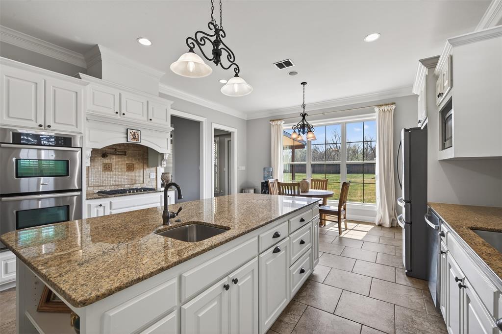 Twelve Oaks - Residential