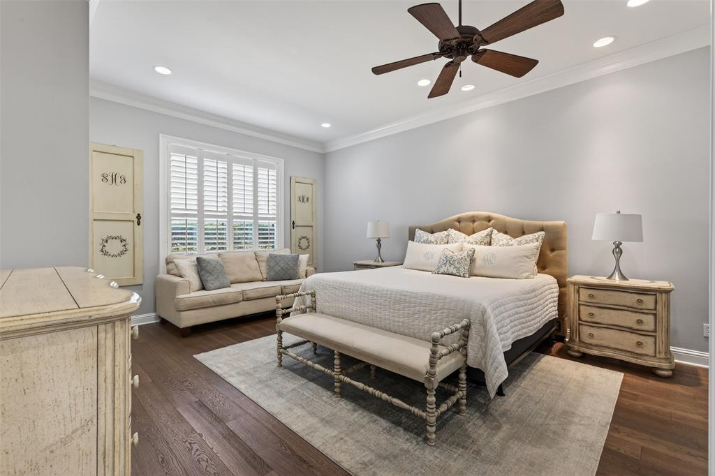 Twelve Oaks - Residential